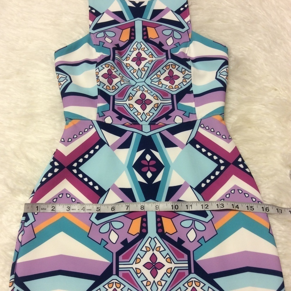 ANNIE GRIFFIN BOLD PRINT DRESS - Picture 5 of 8